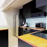 Guestfirst- Vibrant 5 Min To Design District Διαμέρισμα *