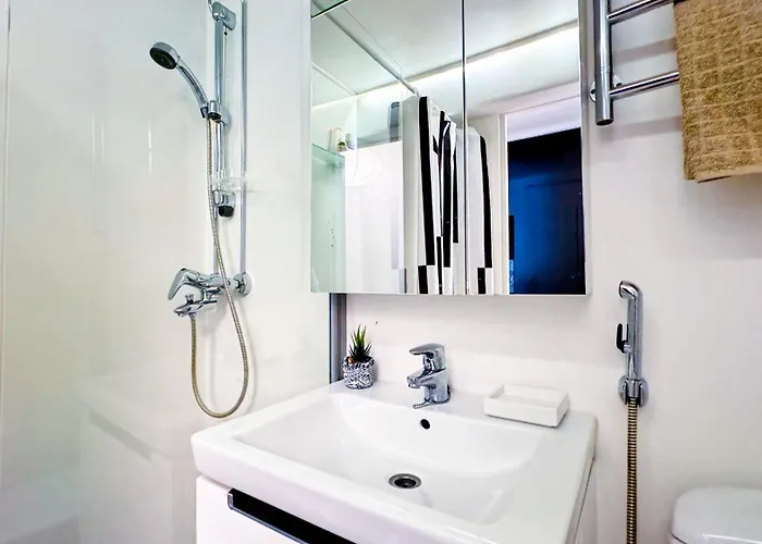 Διαμέρισμα Vibrant 5 Min To Design District