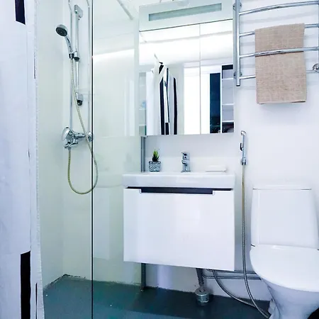 Appartement Vibrant 5 Min To Design District *
